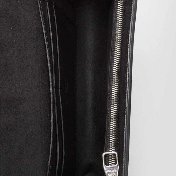 Louis Vuitton Giant Monogram Reverse Canvas Dauphine Bumbag Bag - Picture 8 of 11